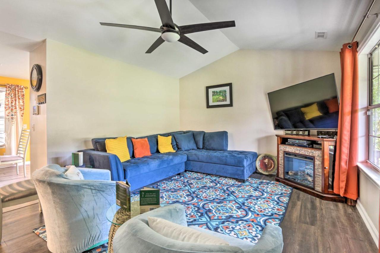 Peaceful Beaufort Home With Front Porch And Grill Esterno foto