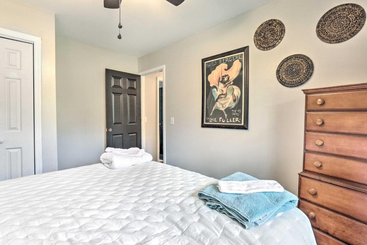 Peaceful Beaufort Home With Front Porch And Grill Esterno foto